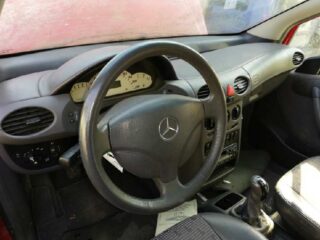 BANDEJA TRASERA MERCEDES-BENZ CLASE A (BM 168) 160 (168.033) - fotografía 3