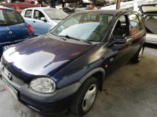 PILOTO TRASERO DERECHO OPEL CORSA B Top (E) - fotografía 8