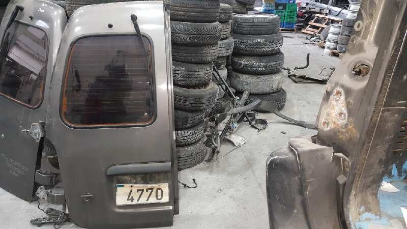 PUERTA TRASERA IZQUIERDA NISSAN VANETTE CARGO Vanette Cargo Combi - 5