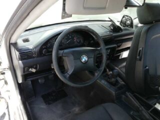 PILOTO TRASERO IZQUIERDO BMW SERIE 3 COMPACTO (E36) 316g - fotografía 5