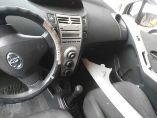 BRAZO LIMPIA DELANTERO DERECHO TOYOTA YARIS (KSP9SCP9NLP9) - fotografía 2