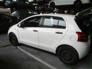 BRAZO LIMPIA DELANTERO DERECHO TOYOTA YARIS (KSP9SCP9NLP9) - fotografía 7