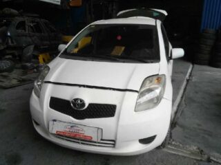 PALANCA FRENO TOYOTA YARIS (KSP9SCP9NLP9) - fotografía 3
