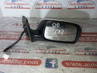 RETROVISOR DERECHO TOYOTA AVENSIS BERLINA (T25) 2.0 D4-D Executive Berlina (5-ptas.) - fotografía 1