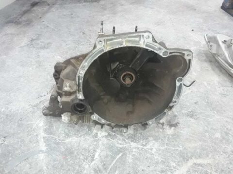 CAJA CAMBIOS FORD FIESTA BERLINA Ghia