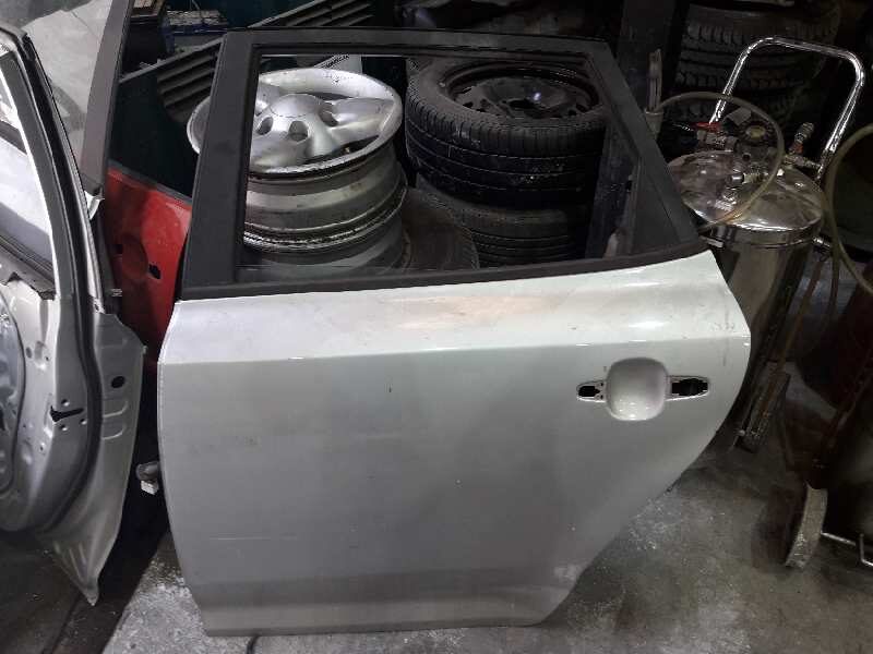 PUERTA TRASERA IZQUIERDA KIA CEED (ED) Concept