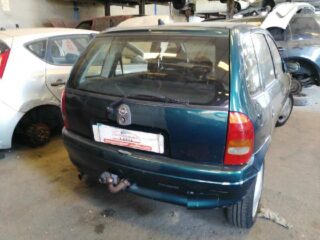 PUERTA TRASERA DERECHA OPEL CORSA B Fresh - fotografía 7