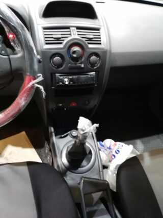 MANDO ELEVALUNAS DELANTERO IZQUIERDO RENAULT MEGANE II BERLINA 5P Authentique - fotografía 4