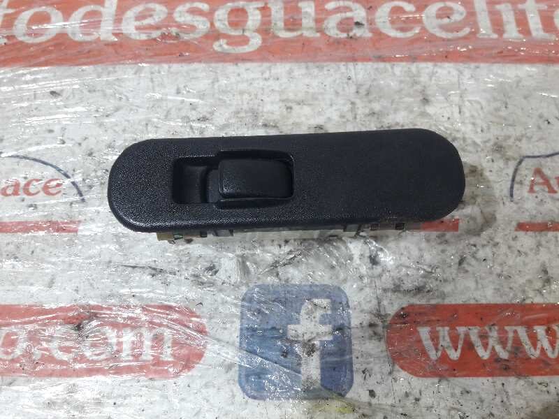 MANDO ELEVALUNAS TRASERO DERECHO MITSUBISHI