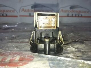 MANDO ELEVALUNAS TRASERO DERECHO MITSUBISHI - fotografía 2