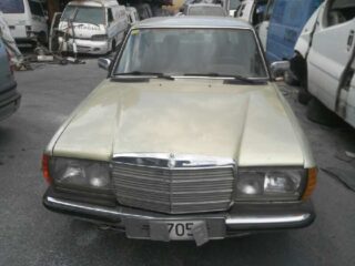 LUNA DELANTERA DERECHA MERCEDES-BENZ 123 (BM 123) TE 230 - fotografía 1