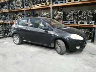 MANDO ELEVALUNAS DELANTERO DERECHO FIAT GRANDE PUNTO (199) 1.4 8V Dynamic - fotografía 5