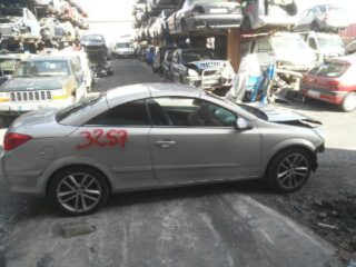 MANDO ELEVALUNAS DELANTERO IZQUIERDO OPEL ASTRA H TWIN TOP - fotografía 3