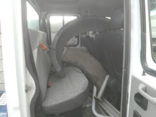 REJILLA PARAGOLPES DELANTERO RENAULT MASTER II FASE 2 DOBLE CABINA CAMIÓNCHASIS Doble cabina Volquete Batalla 4078 mm - fotografía 8