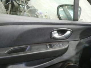 GUANTERA RENAULT CLIO IV Business - fotografía 4