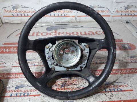 VOLANTE MERCEDES-BENZ CLASE C (BM 202) BERLINA 180 (202.018)
