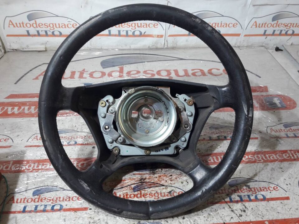 VOLANTE MERCEDES-BENZ CLASE C (BM 202) BERLINA 180 (202.018)