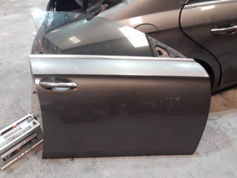 PUERTA DELANTERA DERECHA MERCEDES-BENZ CLS (BM 219) 350 CGI (219.357)