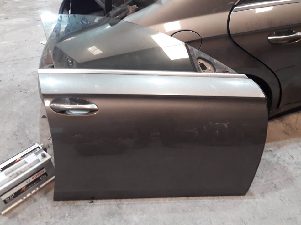 PUERTA DELANTERA DERECHA MERCEDES-BENZ CLS (BM 219) 350 CGI (219.357)