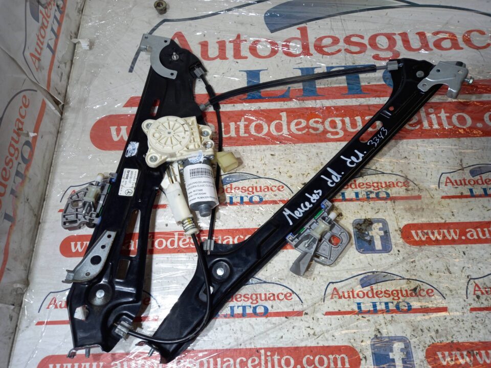 ELEVALUNAS DELANTERO DERECHO MERCEDES-BENZ CLS (BM 219) 350 CGI (219.357)