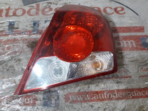 PILOTO TRASERO DERECHO CHEVROLET KALOS 1.2 S (DA)
