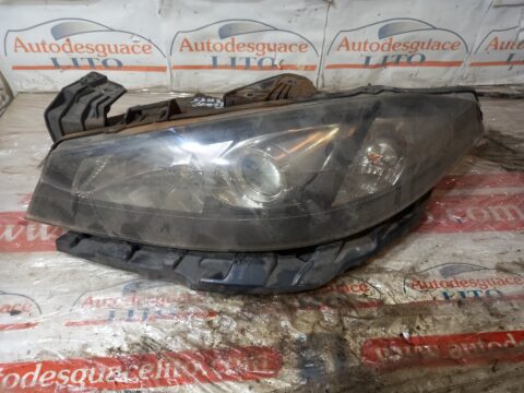 FARO IZQUIERDO RENAULT LAGUNA II (BG0) Authentique