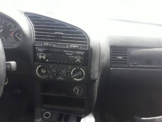 MANDO ELEVALUNAS DELANTERO IZQUIERDO BMW SERIE 3 BERLINA (E36) 318i - fotografía 5