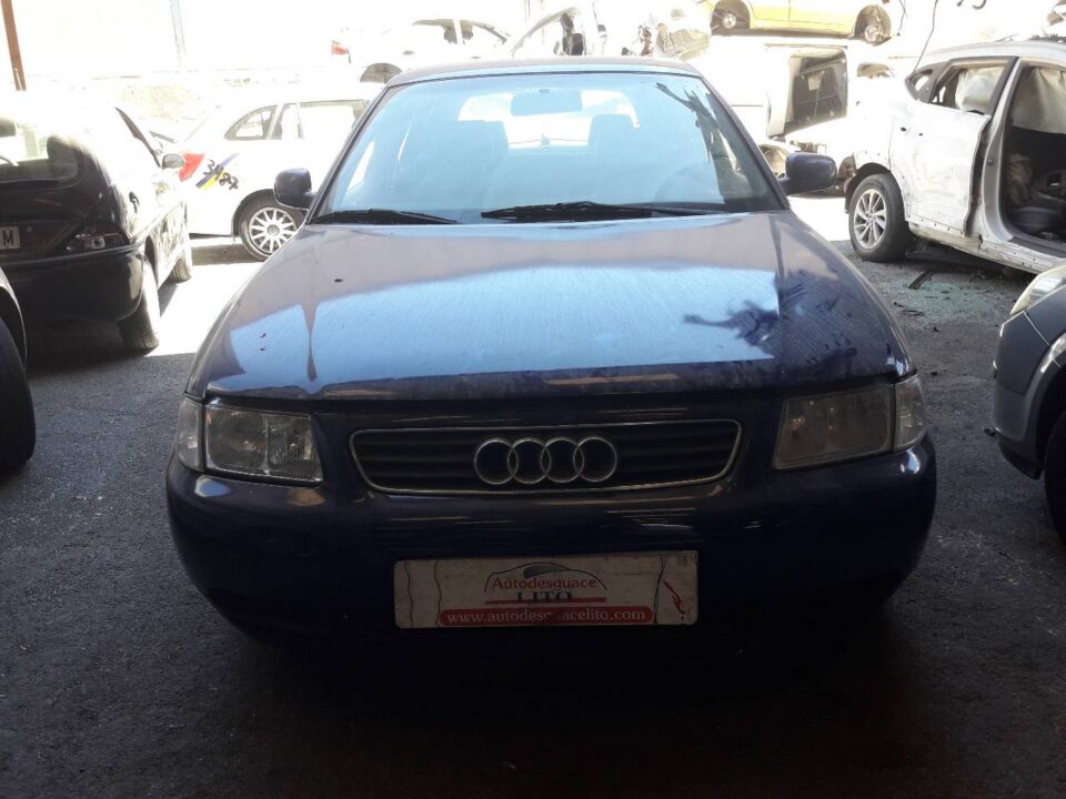 MANDO ELEVALUNAS DELANTERO IZQUIERDO AUDI A3 (8L) 1.8 Ambiente