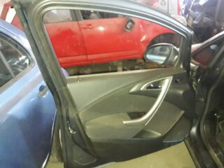 PUERTA TRASERA IZQUIERDA OPEL ASTRA J BERLINA 5P Enjoy - fotografía 8