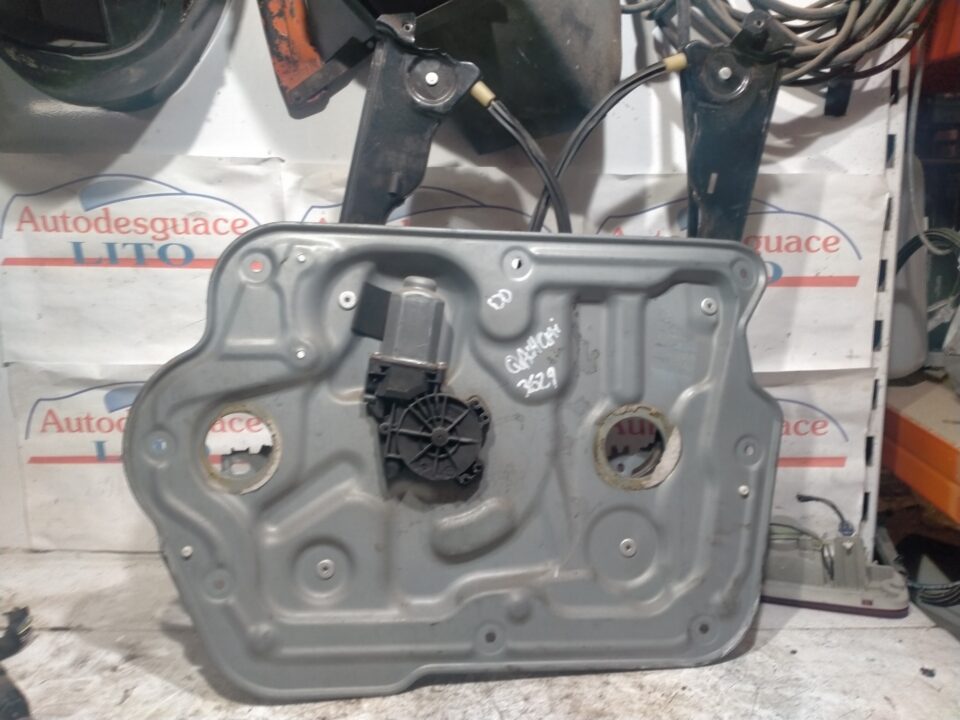 ELEVALUNAS DELANTERO DERECHO NISSAN QASHQAI (J10) Acenta