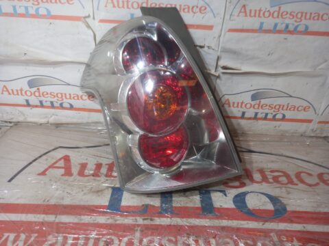 PILOTO TRASERO IZQUIERDO TOYOTA COROLLA VERSO (R1) 1.8 Luna