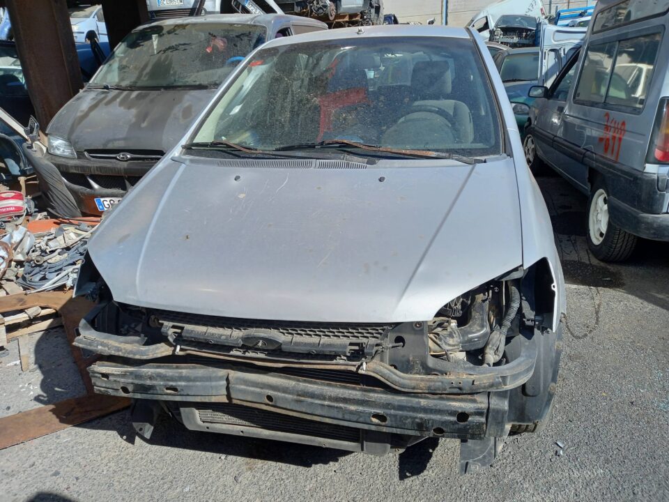 MANDO ELEVALUNAS DELANTERO IZQUIERDO HYUNDAI GETZ (TB) 1.6 GLS