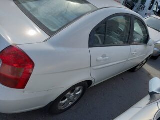 MANDO ELEVALUNAS DELANTERO IZQUIERDO HYUNDAI ACCENT (MC) GLS Full - fotografía 2