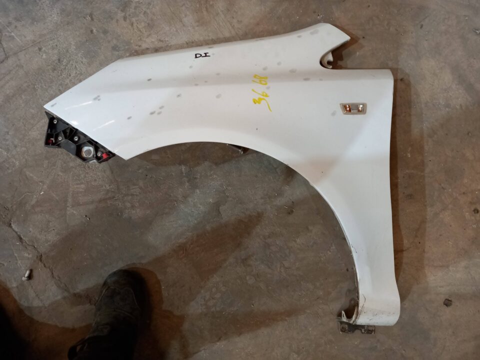 ALETA DELANTERA IZQUIERDA OPEL CORSA D 111 Years
