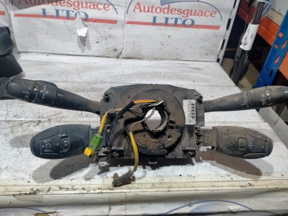 MANDO MULTIFUNCION PEUGEOT 207 XS Pack