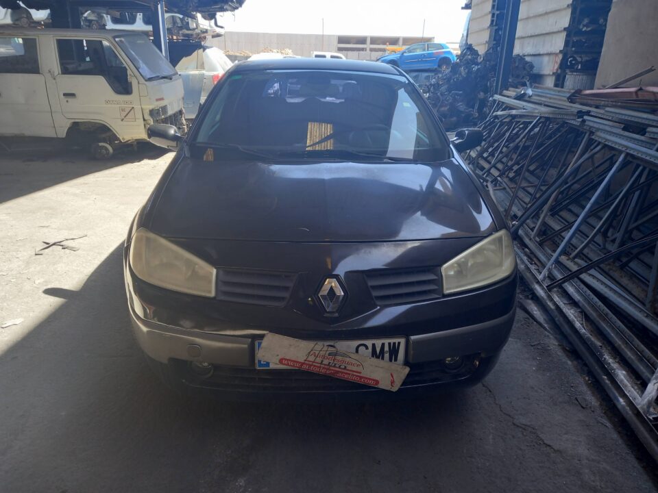 CERRADURA MALETERO PORTON RENAULT MEGANE II BERLINA 3P Authentique
