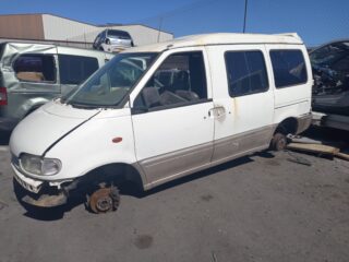 LUNA TRASERA DERECHA NISSAN VANETTE CARGO Vanette Cargo Combi - 5 - fotografía 2