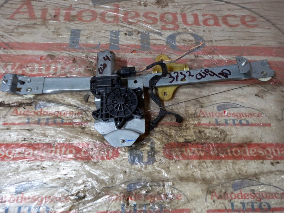 ELEVALUNAS DELANTERO DERECHO RENAULT CLIO IV Authentique