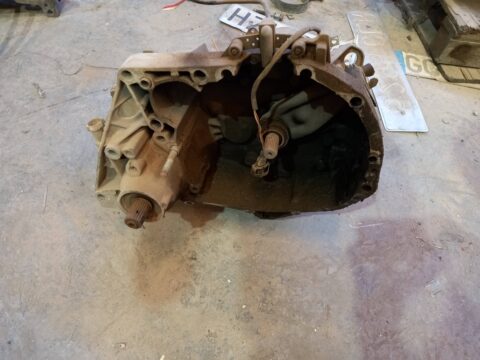 CAJA CAMBIOS RENAULT R 19 BERL. CON PORTÓN (BC53) Europa