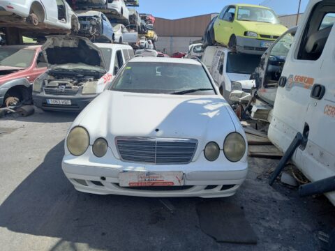 MANDO ELEVALUNAS DELANTERO IZQUIERDO MERCEDES-BENZ CLASE E (BM 210) FAMILIAR 270 T CDI (210.216)