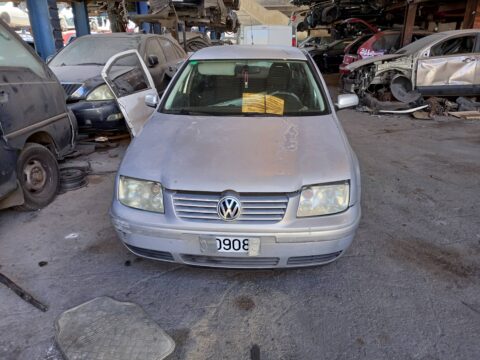MANETA EXTERIOR DELANTERA IZQUIERDA VOLKSWAGEN BORA BERLINA (1J2)(1998) Trendline