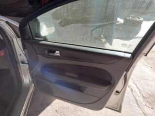 MANDO ELEVALUNAS DELANTERO IZQUIERDO FORD FOCUS BERLINA (CAP) Ambiente (D) - fotografía 5