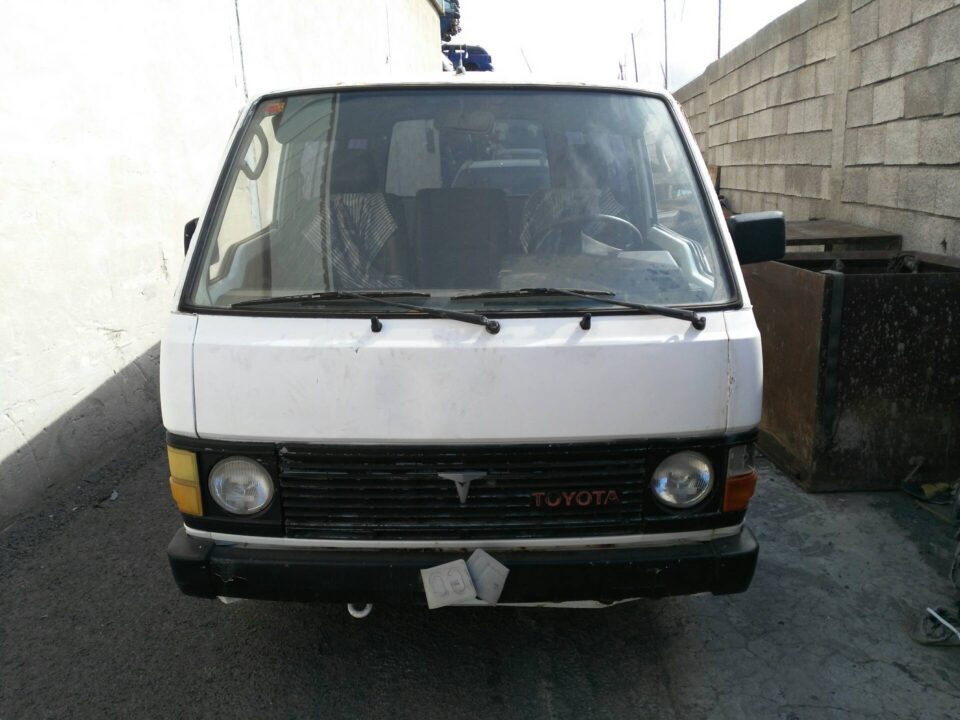 MANETA EXTERIOR PORTON TOYOTA HI-ACE Combi (2 - Plazas)