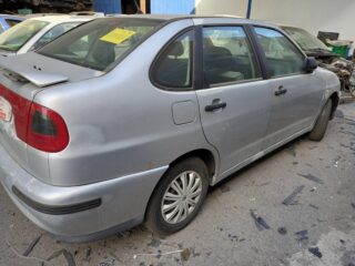 ALETA DELANTERA DERECHA SEAT CORDOBA BERLINA (6K2) CLX - fotografía 6