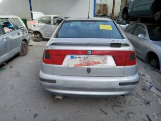 ALETA DELANTERA DERECHA SEAT CORDOBA BERLINA (6K2) CLX - fotografía 7