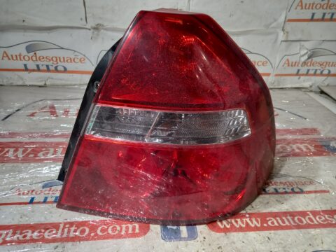 PILOTO TRASERO DERECHO CHEVROLET AVEO BERLINA LS