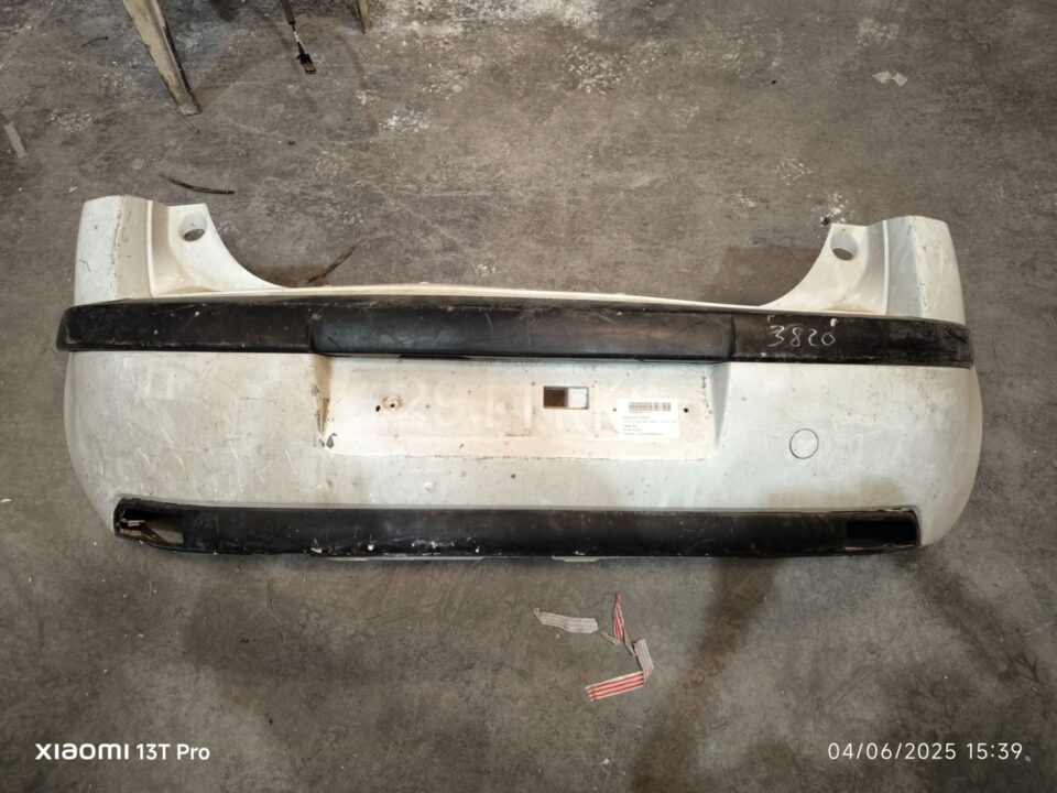 PARAGOLPES TRASERO CITROEN C4 BERLINA Collection