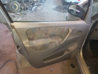 ELEVALUNAS DELANTERO DERECHO CITROEN XSARA PICASSO 2.0 HDi - fotografía 3