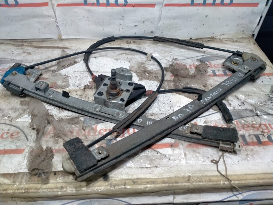 ELEVALUNAS DELANTERO DERECHO SEAT IBIZA (6K1) Select