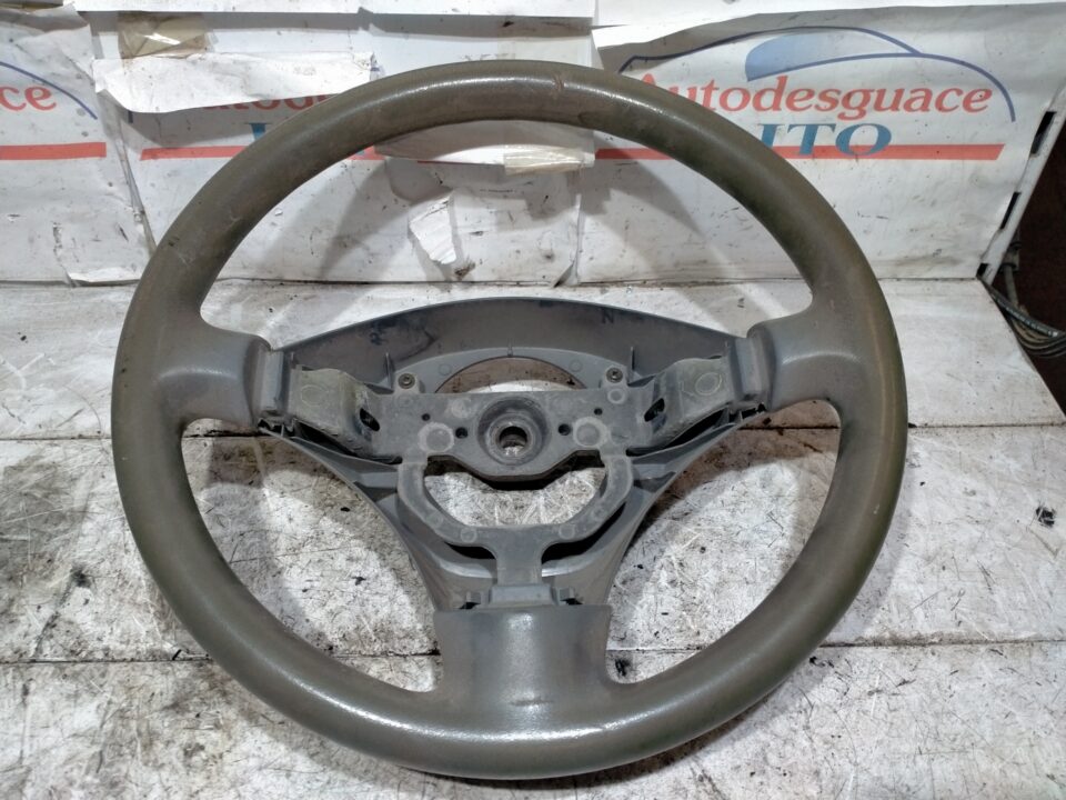 VOLANTE TOYOTA YARIS (NCP1NLP1SCP1) 1.0 Linea Luna